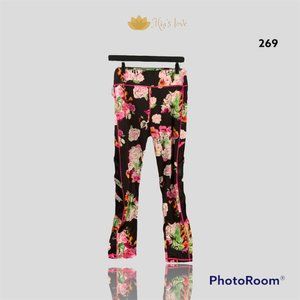 Leggings sports  Women, size L/ XL,  Flowers Neon, New.